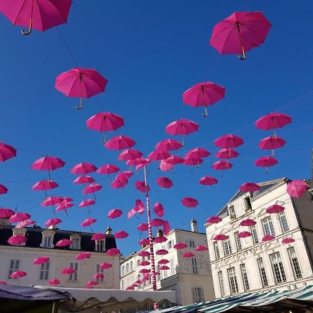 Studio Renove Au Coeur De La Rochelle, Marche A 25M, 2 Personnes, Wifi - Fr-1-535-43 Ла Рошел Екстериор снимка