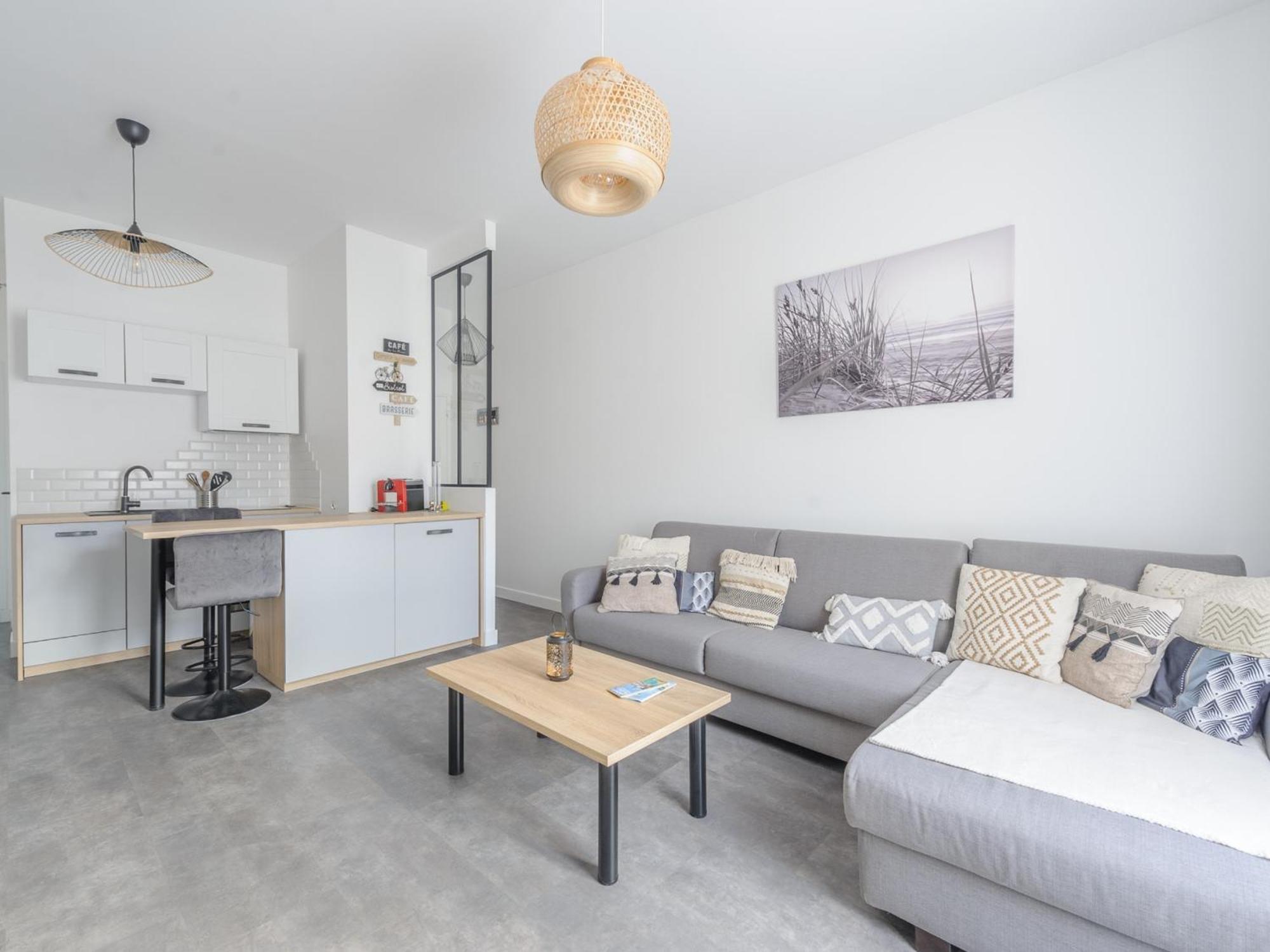 Studio Renove Au Coeur De La Rochelle, Marche A 25M, 2 Personnes, Wifi - Fr-1-535-43 Ла Рошел Екстериор снимка